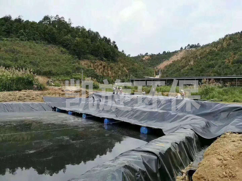 黑膜沼氣池 黑膜沼氣池